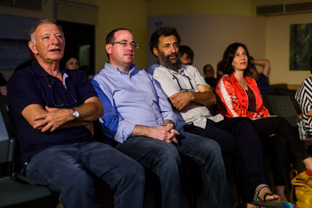 משמאל: שלמה קופל, ראובן פינסקי, יאיר פרג'ון ואיילת פינסקי סגנית ראש אגף מורשת ירושלים במשרד ראה"מ | צילום: צפריר ניר