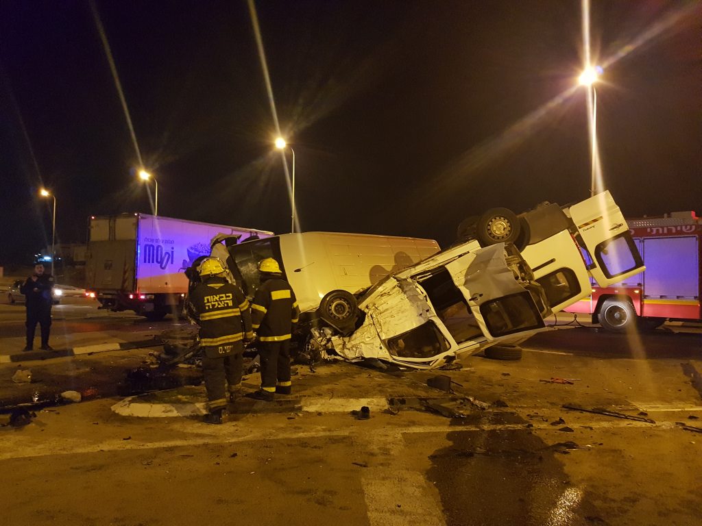תאונת דרכים בצומת איבים כביש 232 | צילום: מאור מורביה